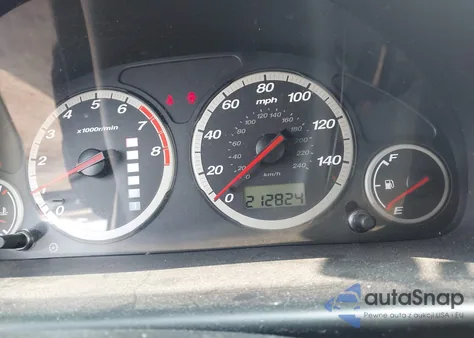 2004 Honda Cr-V Lx z USA, uszkodzony, nr VIN SHSRD78574U231823